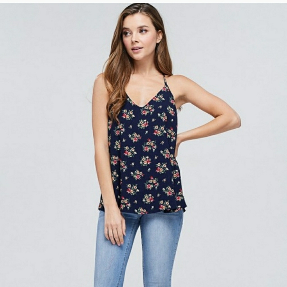 🌼🌸Racer back flower tank